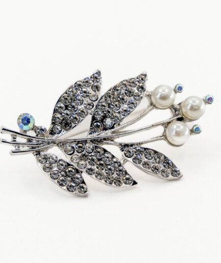 Prendedor con perlas y strass B4053