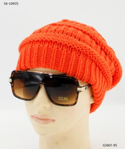 Gorro tejido con textura acanalada G5601