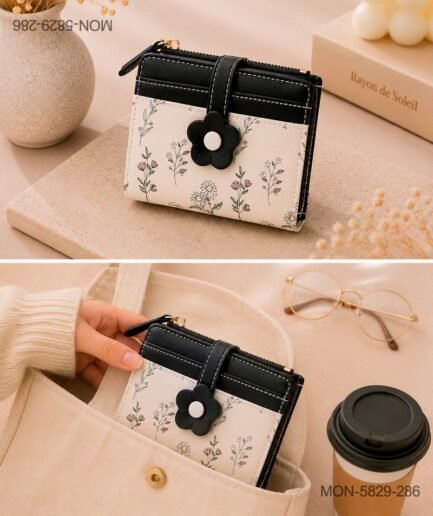Billetera Corta Bifold "Cottagecore" con Estampado Botánico y Broche de Flor MON5829