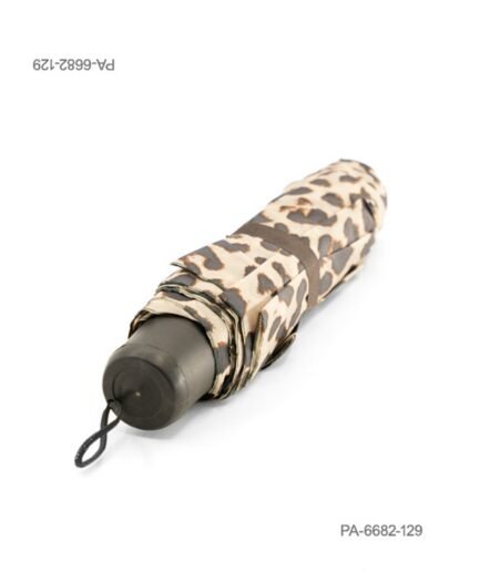 Paraguas plegable para dama con estampado de leopardo, mango con cordón de sujeción y diseño compacto PA6682