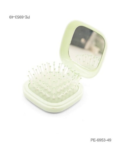 Cepillo de cabello plegable de bolsillo con espejo integrado y cerdas con puntas verdes, en carcasa cuadrada de color verde claro o menta PE6953