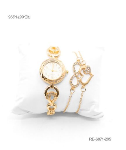 Set de reloj para mujer de pulsera con caja circular ornamentada con pedrería brillante y eslabones decorativos en la correa, acompañado por dos pulseras finas a juego RE6871