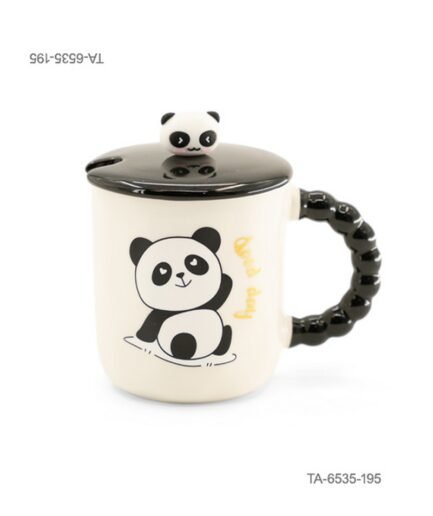 Taza o jarra de cerámica para té o café con diseño tierno de un oso panda sentado, la inscripción "Good day", mango negro con relieve de esferas, tapa negra a juego con figura decorativa de panda y cuchara TA6535
