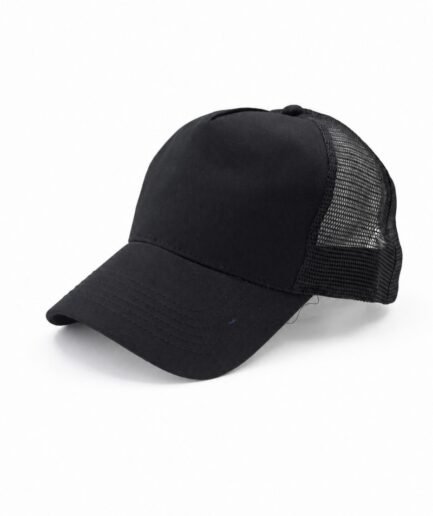 Gorra tipo camionero o trucker negra con malla trasera y frente liso sin estampado G0071